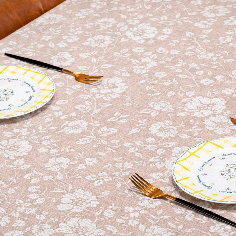 Клеенка ажурная ПВХ TOP LACE 1,37*20