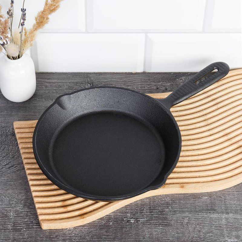 Сковорода 20см h3,2см чугун с ручкой Y20YB (20)