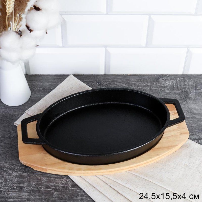 Сковорода 24см чугун овальная с двумя ручками, на дер.подставке CHG-24-852 (12)