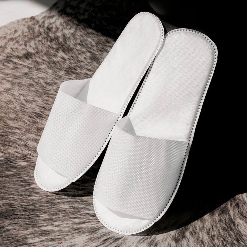 Тапочки одноразовые белые с открытым мысом (250)