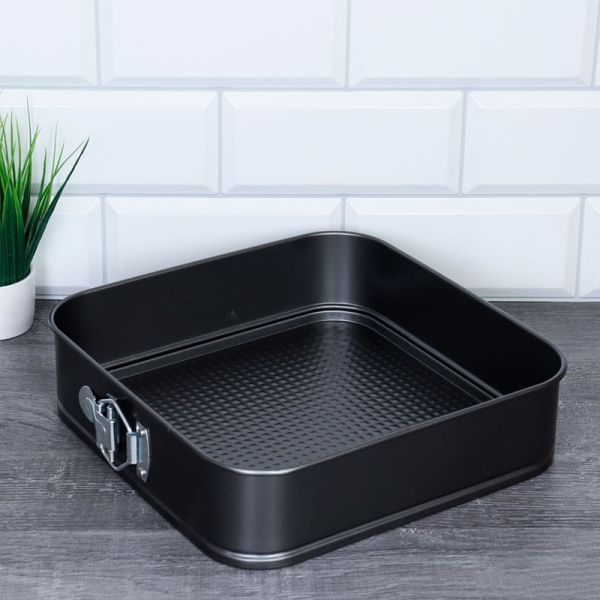 Форма для выпечки разъемная 26*26*7см угл.сталь квадратная RSD-13 (24)