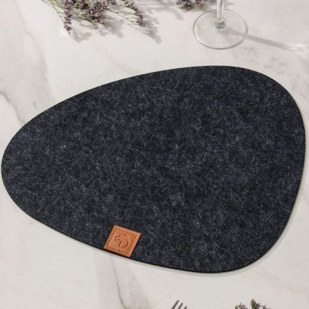 Салфетка сервировочная 33,5*38,4см фетр фигурная Грэй чёрный (110)