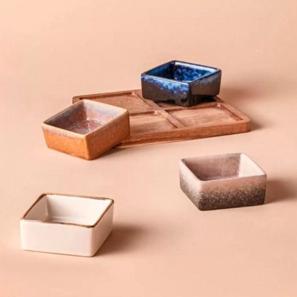 Менажница 4 секции 120мл керамика Breeze на дер.подставке 19*19*1,5см BRZ-06 (12)