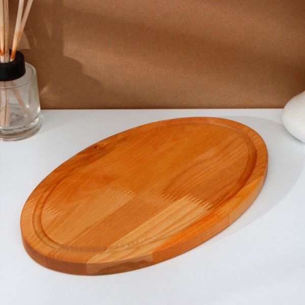 Доска разделочная 28*18*1,8см береза пропитана минеральным маслом овальная (50)