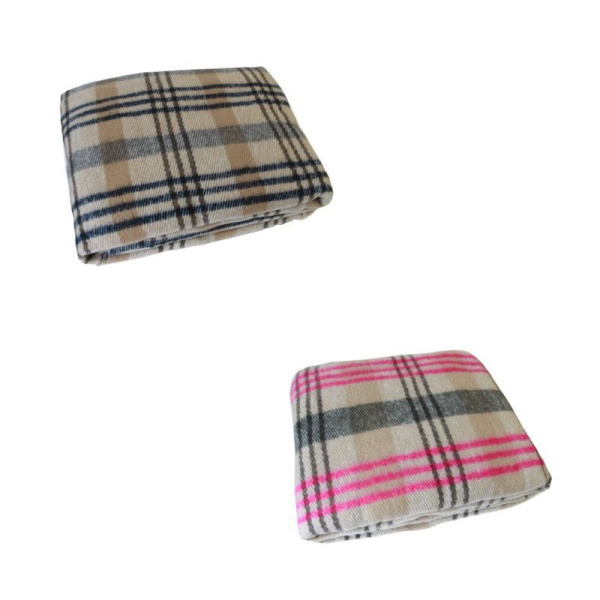 Одеяло 1,5сп полушерсть 150*200 (пл.420) в пакете