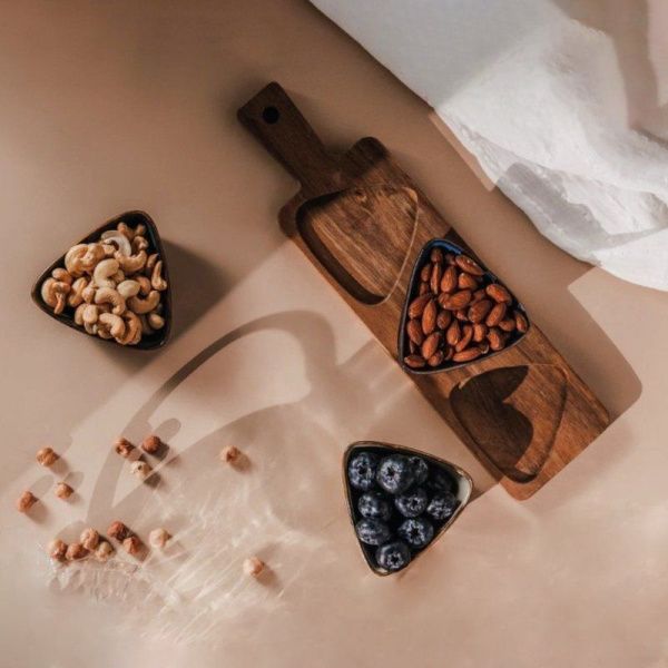 Менажница 3 секции 90мл керамика Breeze на дер.подставке 34*9.5*1,5см BRZ-02 (12)