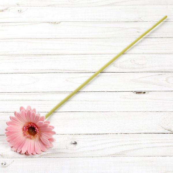 Цветы искусственные Гербера розовая 43см латекс 1501 (56/560)