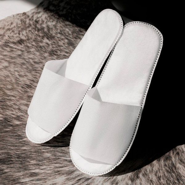 Тапочки одноразовые белые с открытым мысом (250)